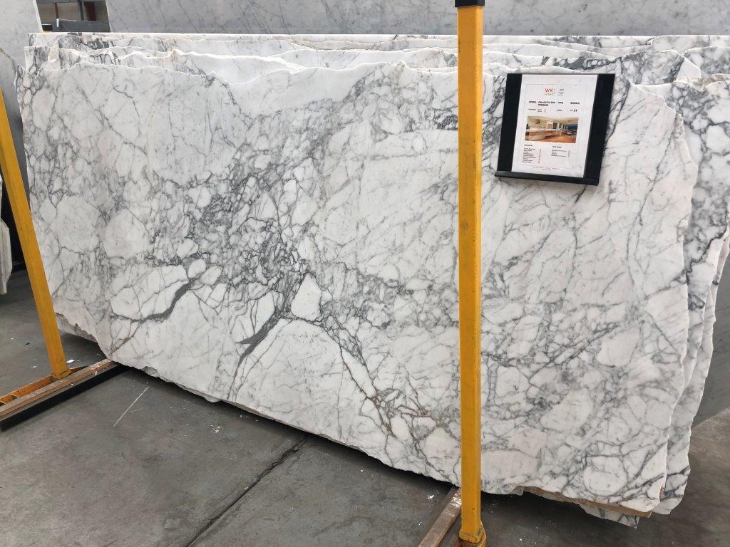 Calacutta Oro Premium Polished (Marble)