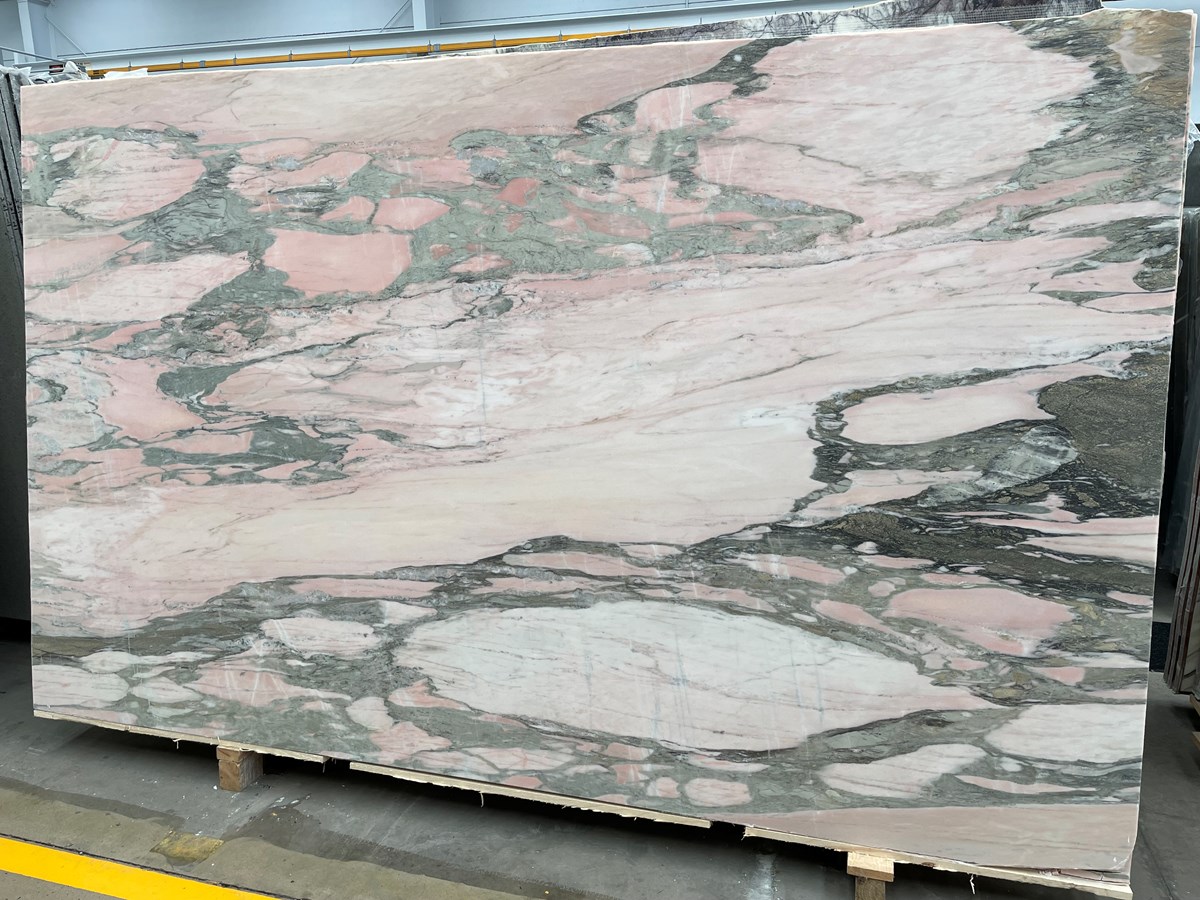 Arabescato Rosa Honed (Marble)